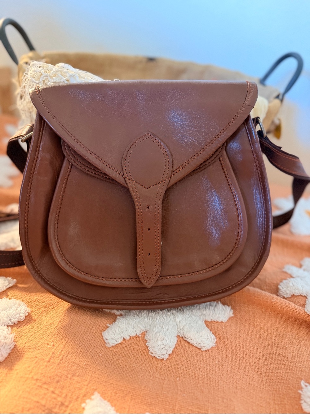 Vintage Brown Leather Saddle Crossbody Bag